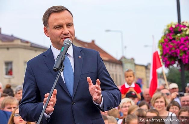 Prezydent wyraził zastrzeżenia wobec decyzji unijnych ministrów w sprawie uchodźców