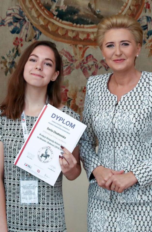 Pierwsza Dama: Edukacja jest najlepszą inwestycją we wzmacnianie pozycji polskiej mniejszości narodowej